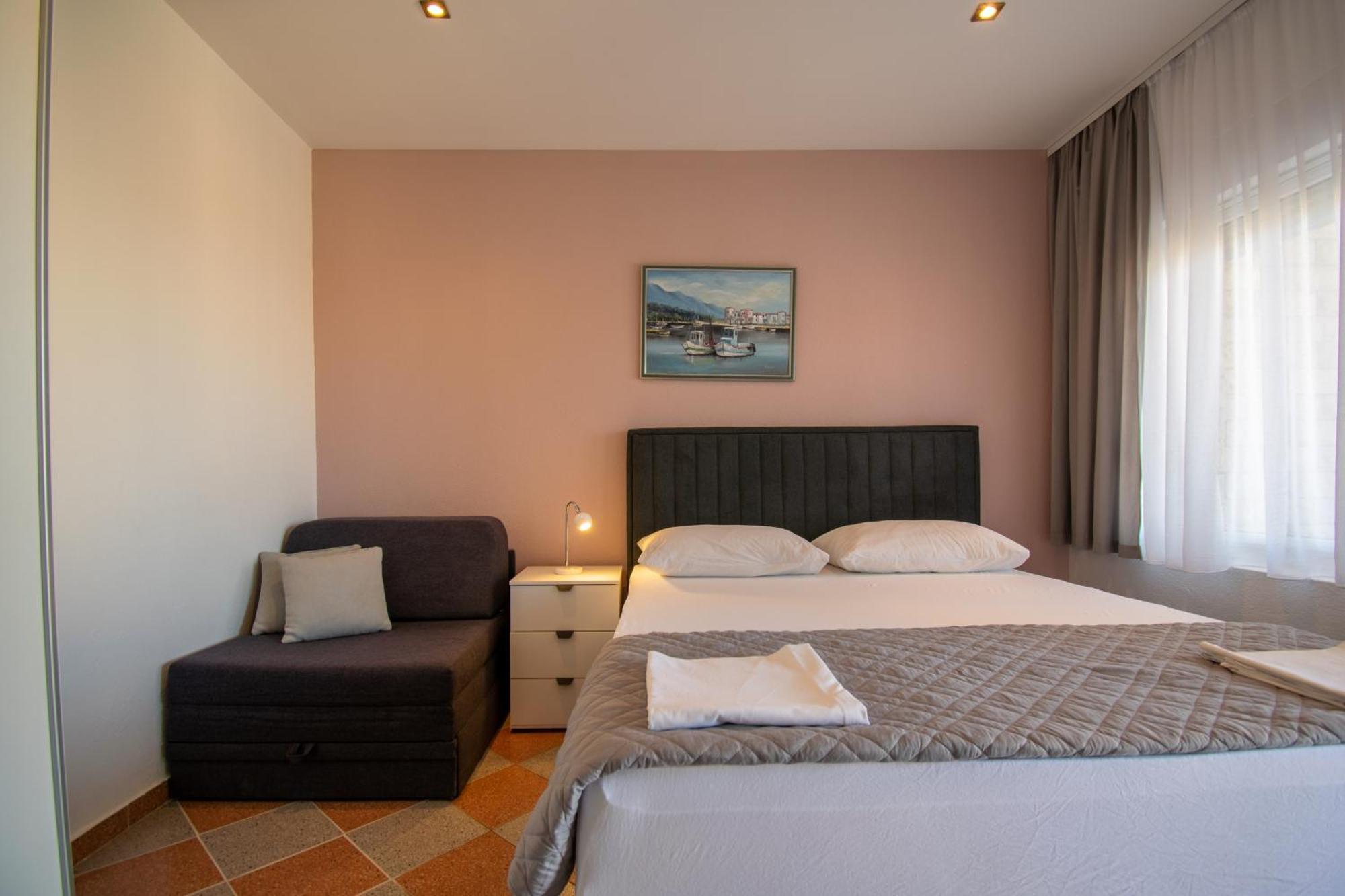 Villa Kameni Dvori Baska Voda Room photo