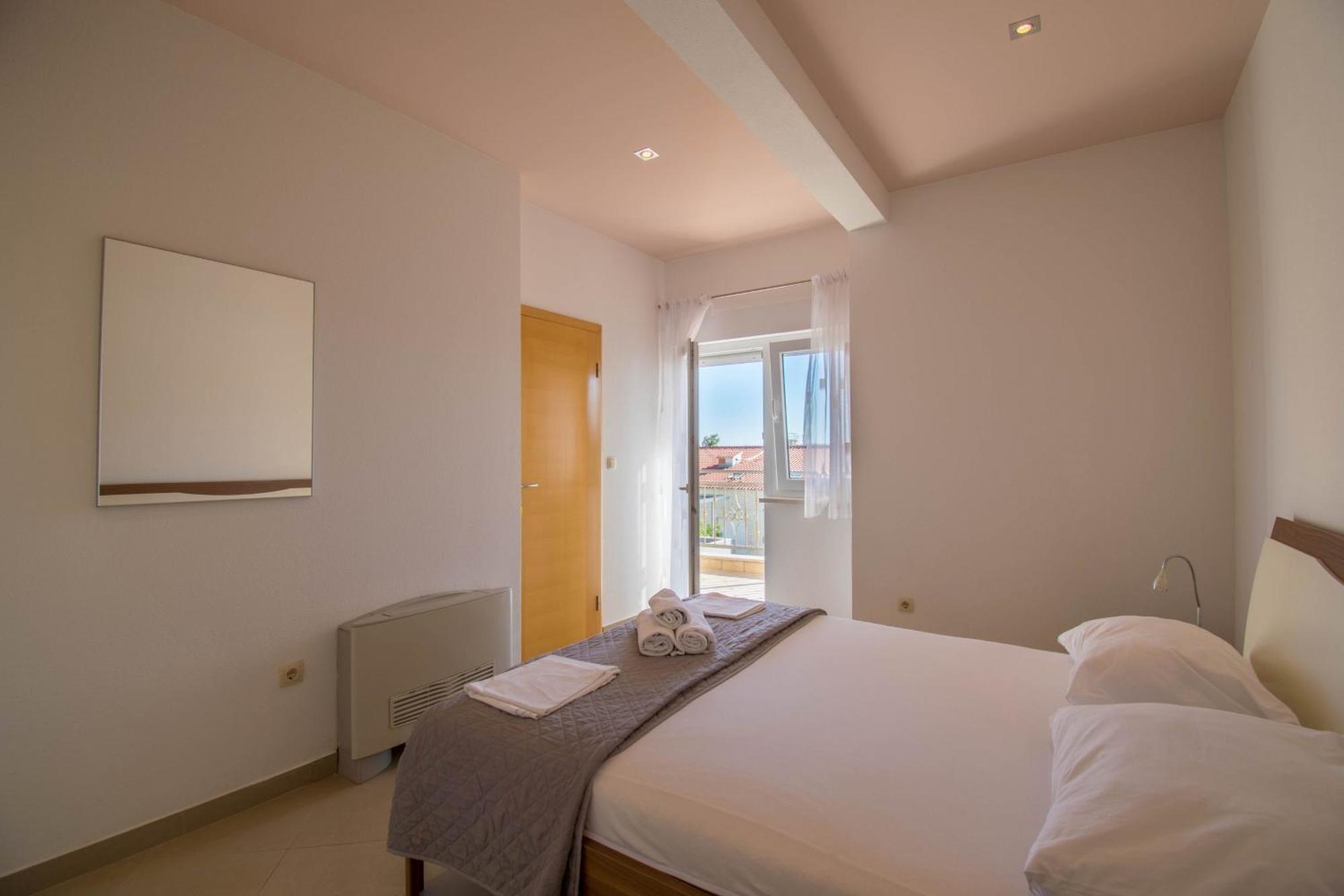 Villa Kameni Dvori Baska Voda Room photo